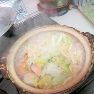 有頭海老鮭饂飩白菜鍋